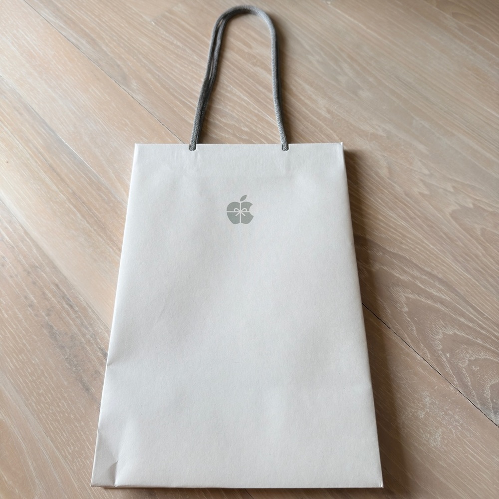 Apple Shopping Bag - 11 1/2” x 8”